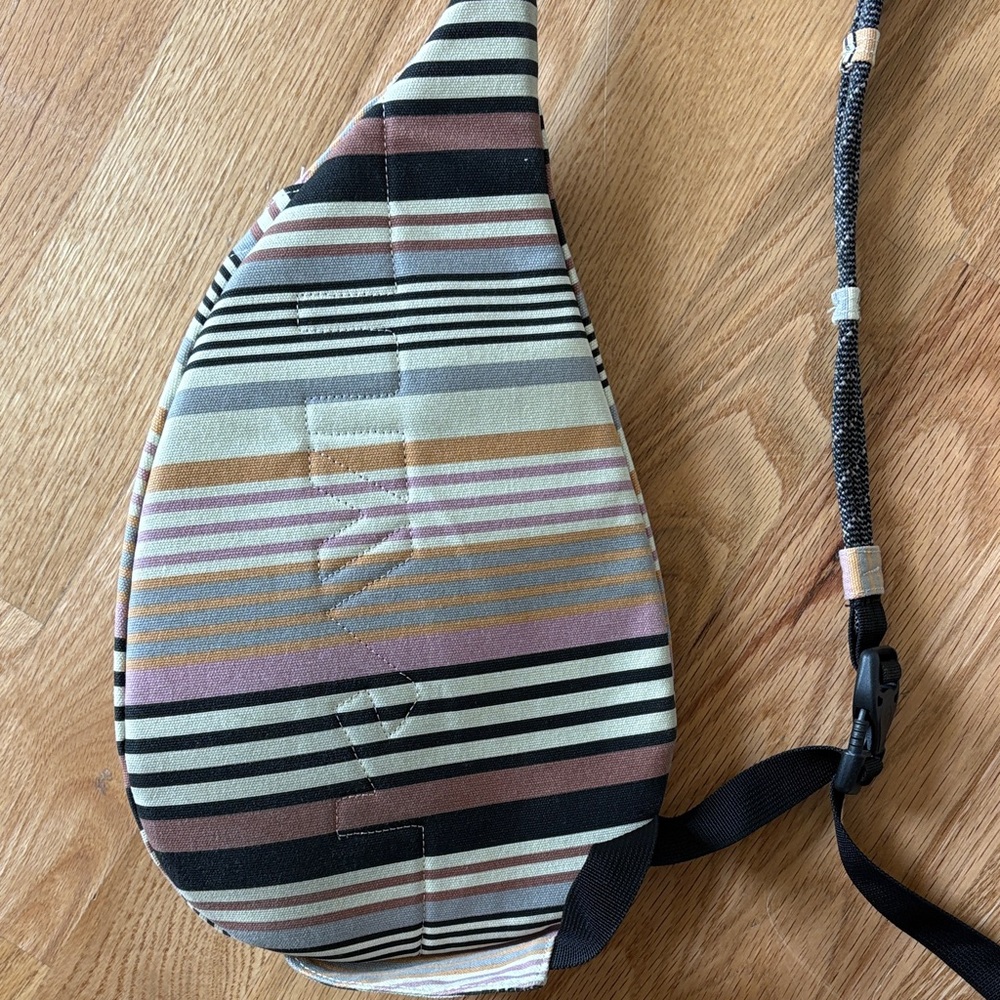 KAVU Multicolor Striped Sling Bag - Picture 4 of 5